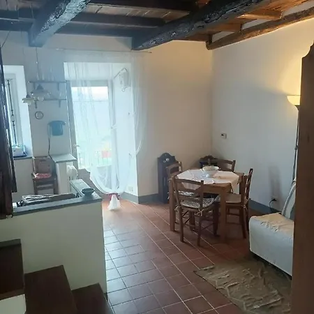Dell' Artista Artena