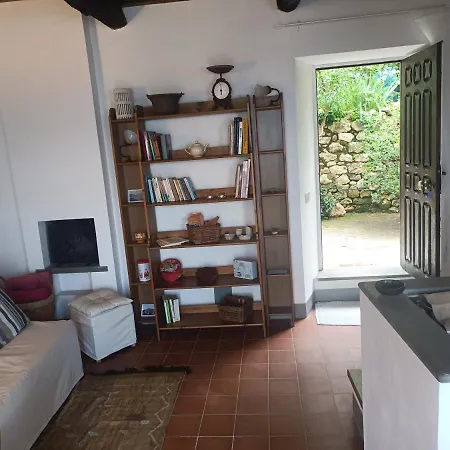 Dell' Artista Oda ve Kahvaltı Artena